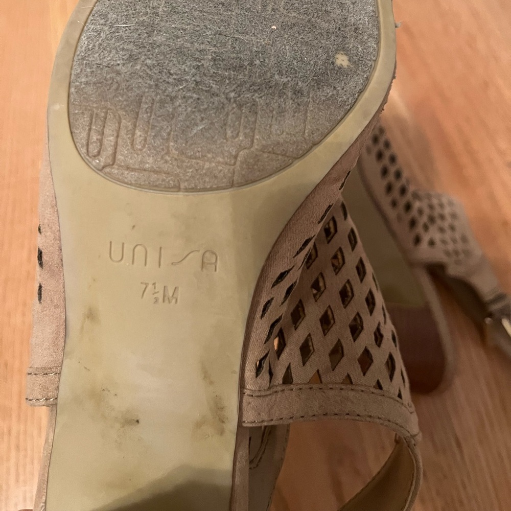 Women’s booties - Picture 5 of 5